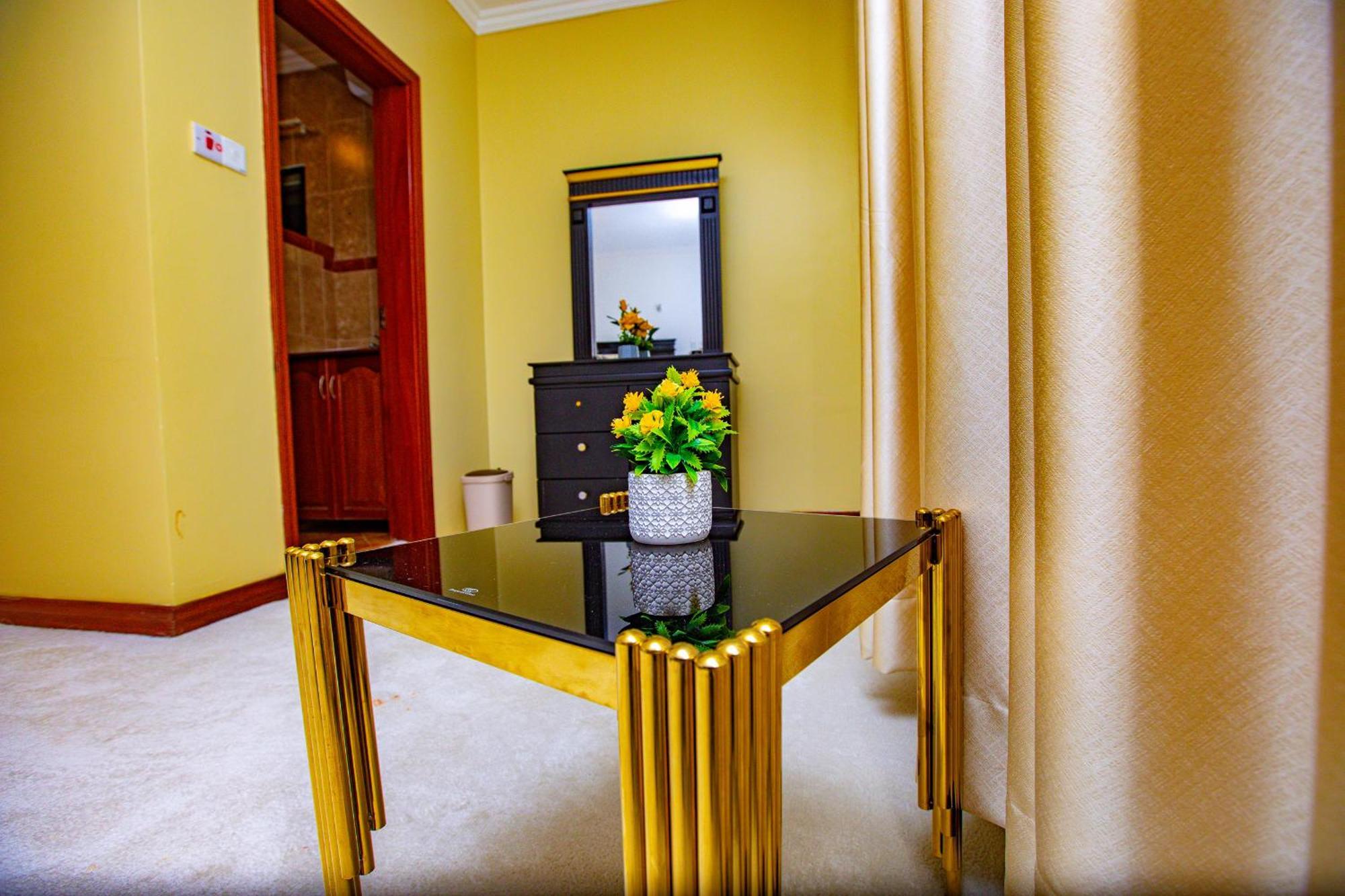 Divine Royal Residences Arusha Exterior foto